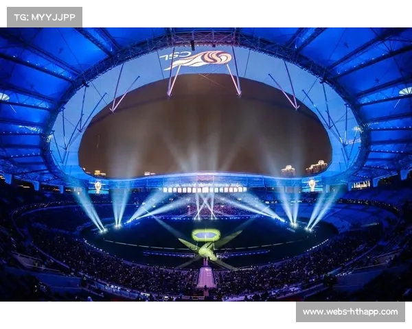 开幕式在上海体育场举行,新口号“一起登场”