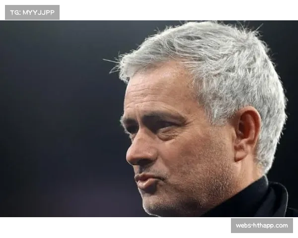 贡萨洛·拉莫斯第33分钟罚丢点球，巴黎本赛季点球得分率仅50%